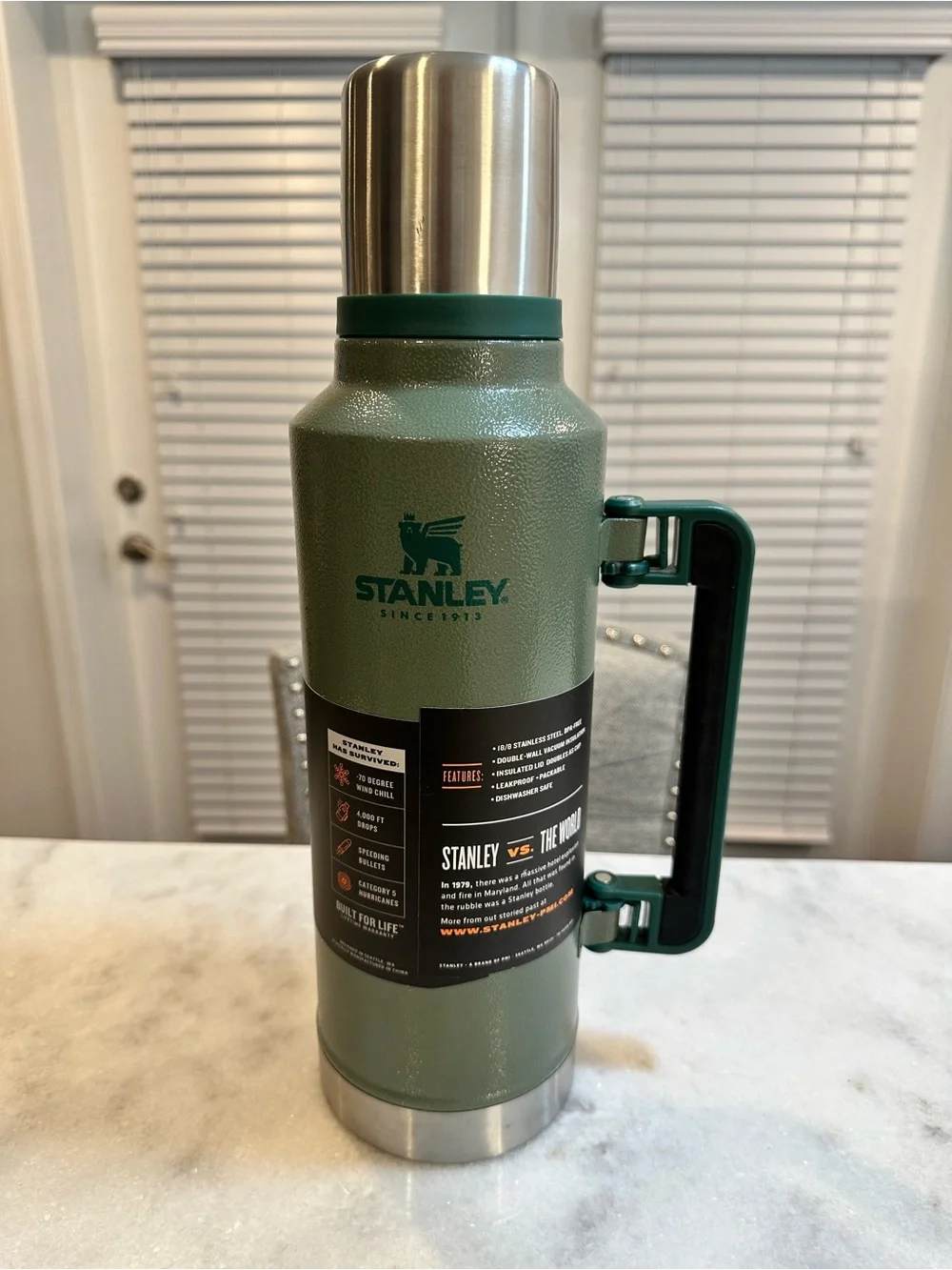 Stanley The Legendary Classic Bottle – Vacuum Insulated Stainless Steel - 2QT - Picture 1 of 12